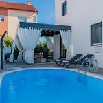 Essenza - Mare Villa